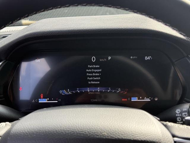 Photo of 2025 Diamond Black Crystal Pearlcoat Jeep Grand Cherokee L