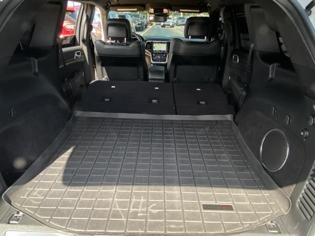 Photo of 2018 Bright White Clearcoat Jeep Grand Cherokee