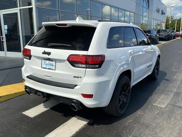 Photo of 2018 Bright White Clearcoat Jeep Grand Cherokee