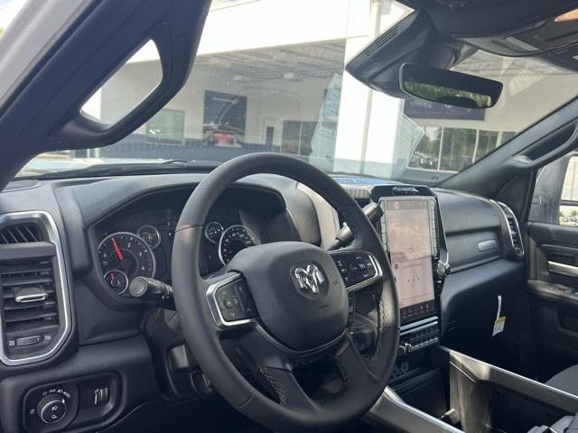 Photo of 2025 Bright White Clearcoat RAM 2500