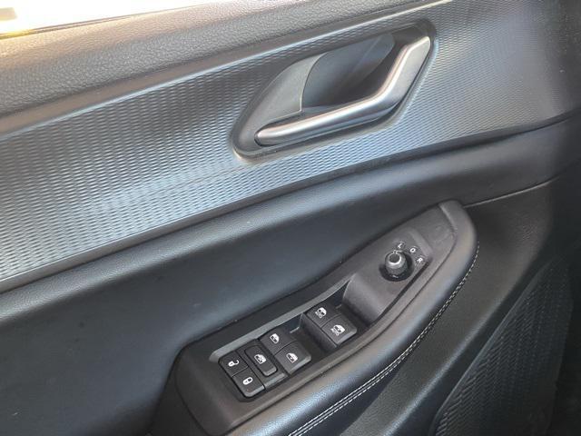 Photo of 2024 Baltic Gray Metallic Clearcoat Jeep Grand Cherokee L