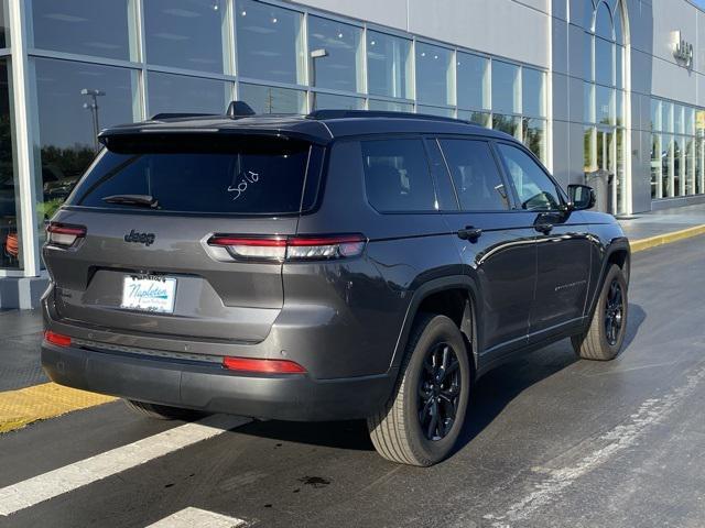 Photo of 2024 Baltic Gray Metallic Clearcoat Jeep Grand Cherokee L