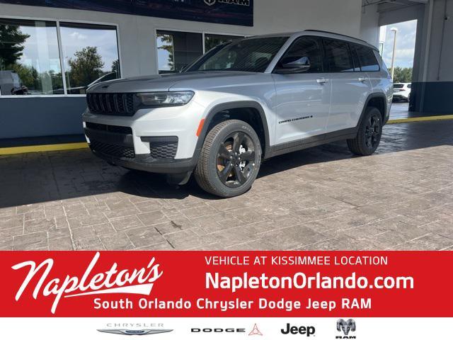 Photo of 2025 Silver Zynith Jeep Grand Cherokee L