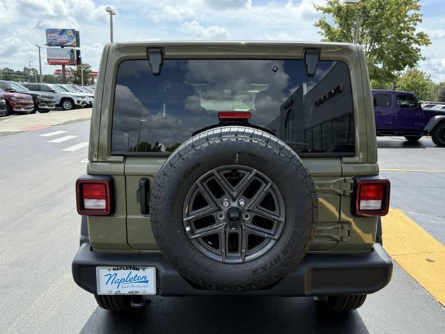 Photo of 2025 41 Jeep Wrangler