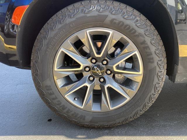 Photo of 2024 Black Chevrolet Tahoe
