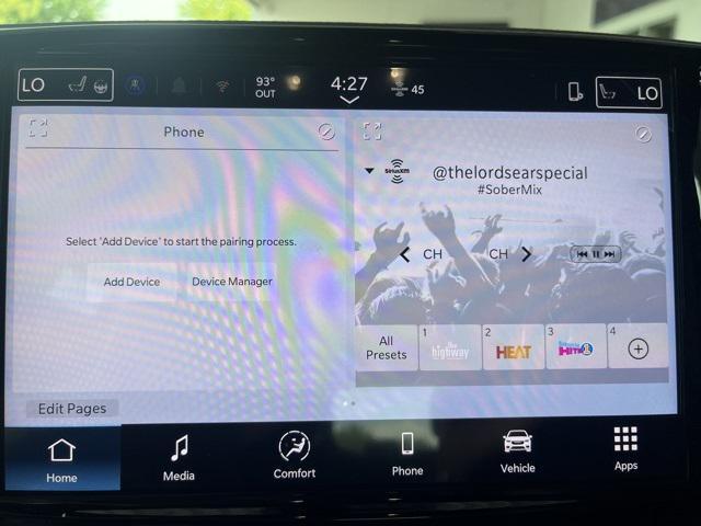 Photo of 2025 Red Hot Pearlcoat Chrysler Pacifica