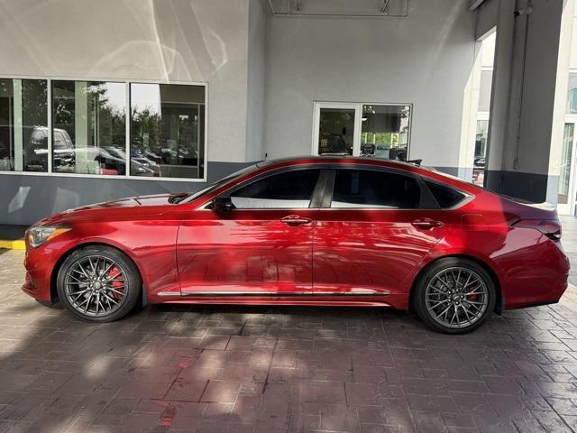 Photo of 2019 Havana Red Genesis G80