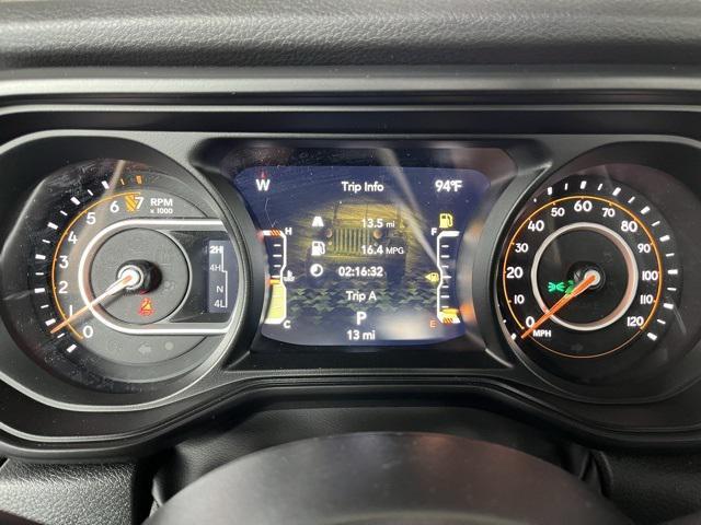 Photo of 2025 Black Clearcoat Jeep Gladiator