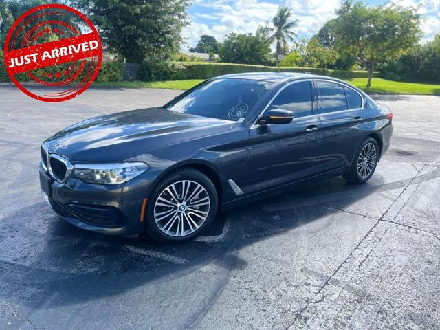 2020 BMW 530