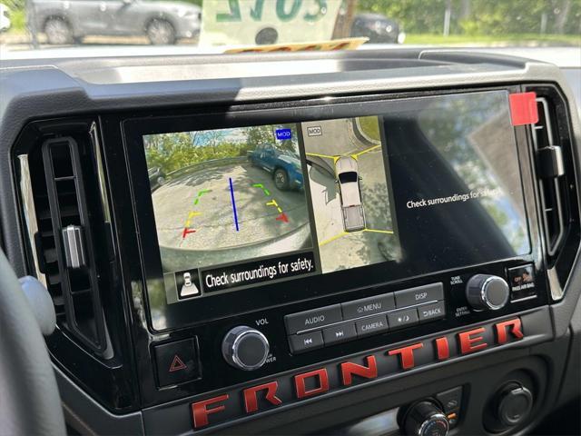 Photo of 2025 Gray Nissan Frontier