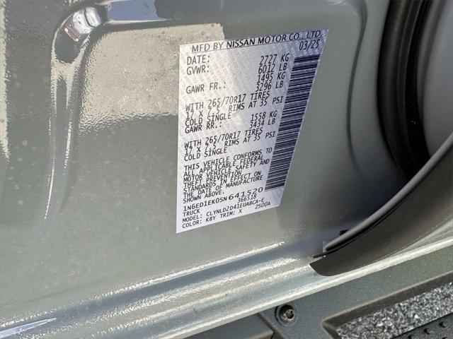 Photo of 2025 Gray Nissan Frontier
