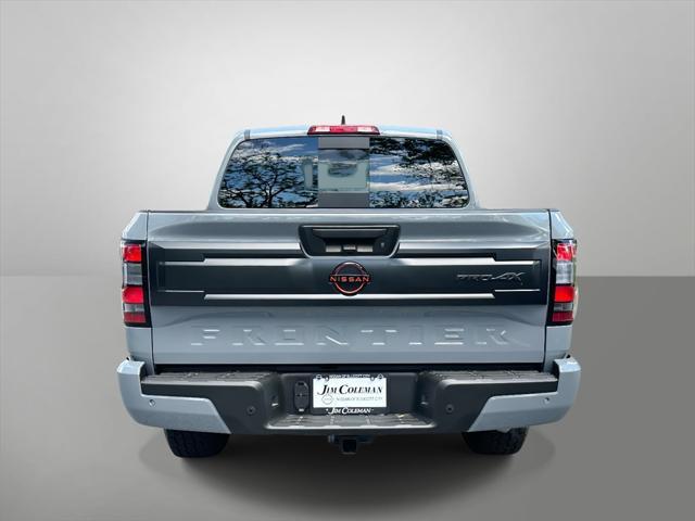 Photo of 2025 Gray Nissan Frontier