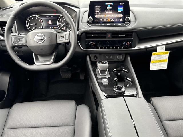 Photo of 2026 Silver Metallic Nissan Rogue