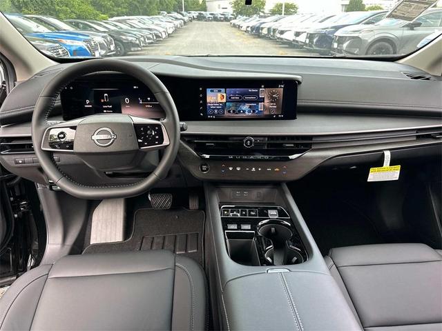 Photo of 2025 Super Black Nissan Murano