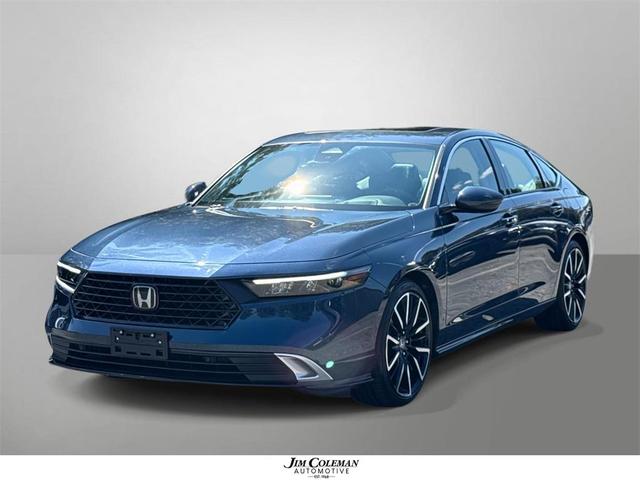 Photo of 2024 Canyon River Blue Metallic Honda Accord Hybrid