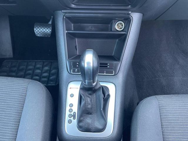 Photo of 2015 Pepper Gray Metallic Volkswagen Tiguan