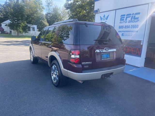 Photo of 2007 Dark Cherry Clearcoat Metallic Ford Explorer