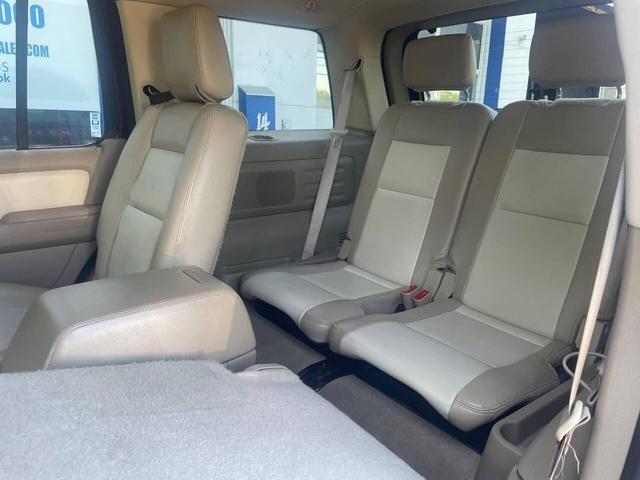Photo of 2007 Dark Cherry Clearcoat Metallic Ford Explorer