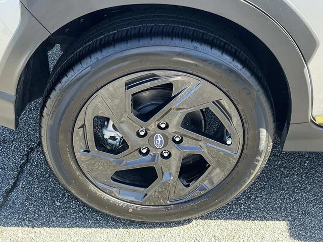 Photo of 2025 Ice Silver Subaru Crosstrek