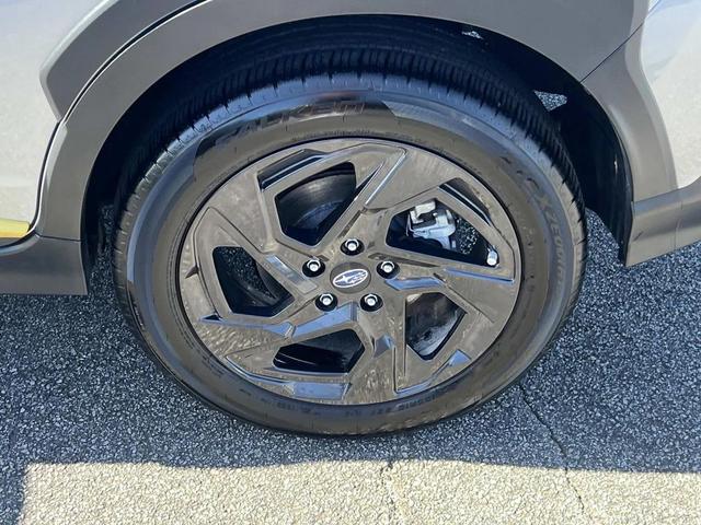 Photo of 2025 Ice Silver Subaru Crosstrek