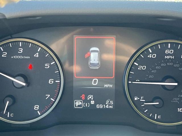 Photo of 2025 Ice Silver Subaru Crosstrek