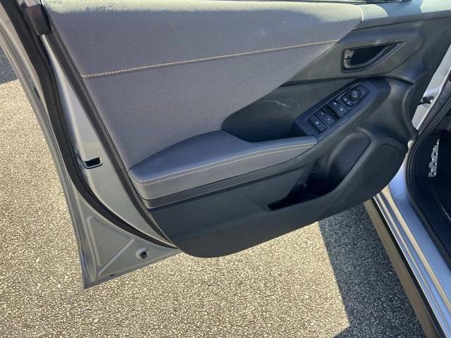 Photo of 2025 Ice Silver Subaru Crosstrek