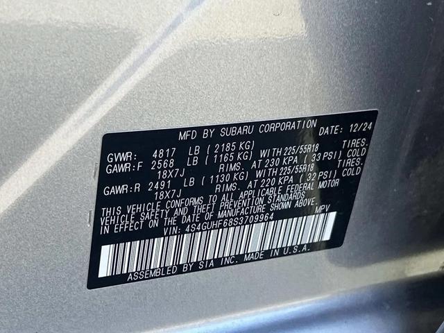 Photo of 2025 Ice Silver Subaru Crosstrek