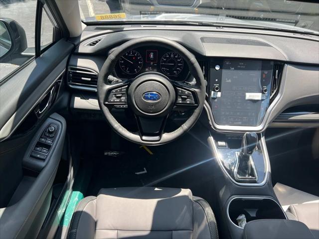 Photo of 2025 Ice Silver Subaru Outback