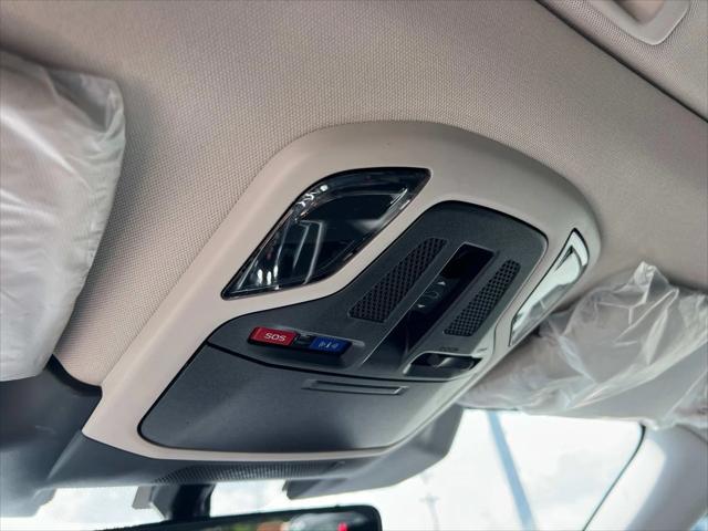 Photo of 2025 Crystal Black Silica Subaru Outback