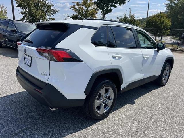 Photo of 2024 Ice Cap Toyota RAV4 Hybrid