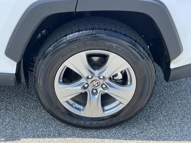 Photo of 2024 Ice Cap Toyota RAV4 Hybrid