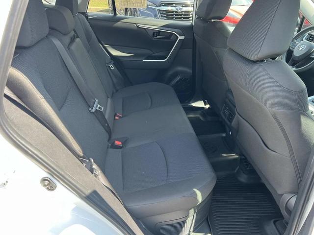 Photo of 2024 Ice Cap Toyota RAV4 Hybrid