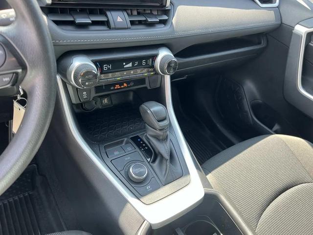 Photo of 2024 Ice Cap Toyota RAV4 Hybrid