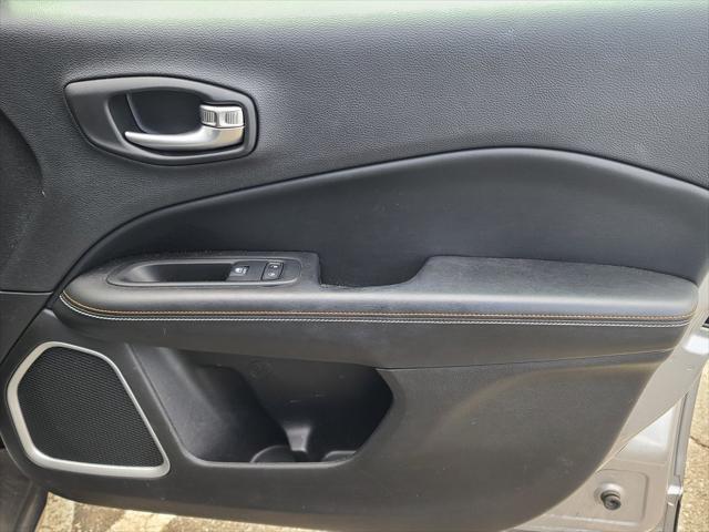 Photo of 2019 Billet Silver Metallic Clearcoat Jeep Compass