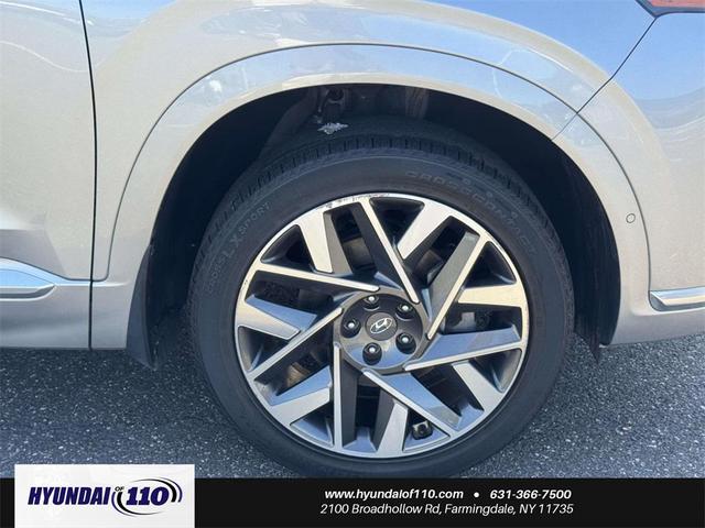 Photo of 2022 Shimmering Silver Hyundai SANTA FE