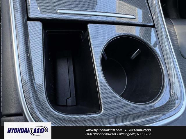 Photo of 2022 Shimmering Silver Hyundai SANTA FE