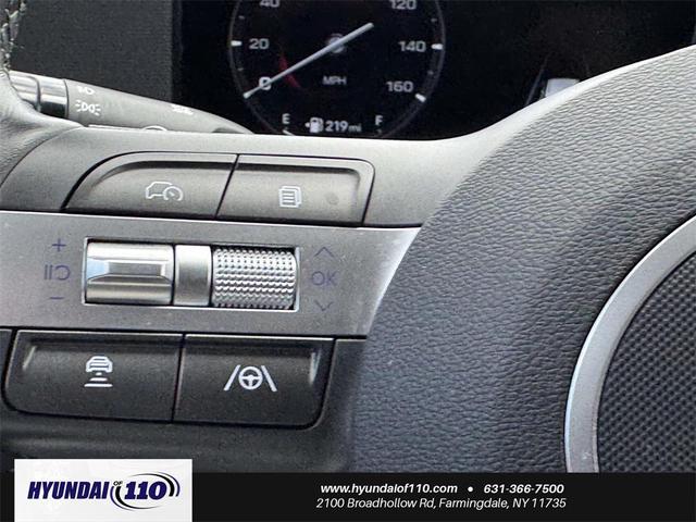 Photo of 2025 Atlas White Hyundai KONA