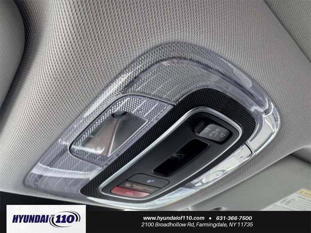 Photo of 2025 Atlas White Hyundai KONA