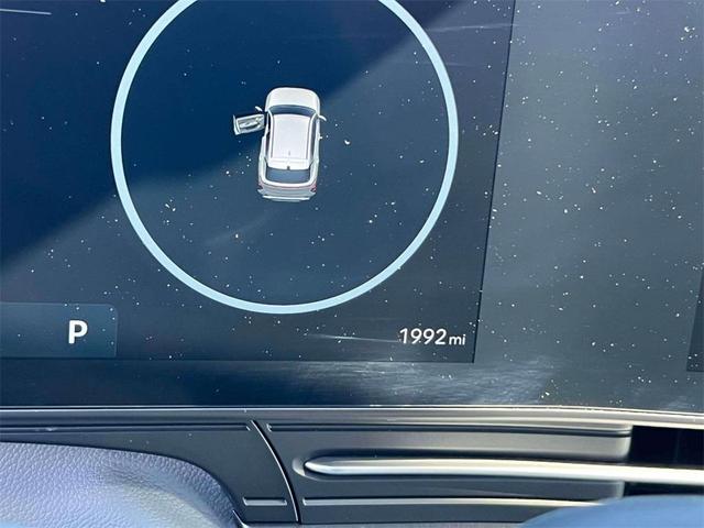 Photo of 2025 Abyss Black Pearl Hyundai KONA
