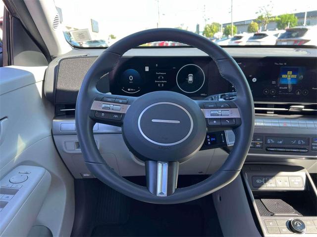 Photo of 2025 Abyss Black Pearl Hyundai KONA