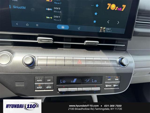 Photo of 2025 Soultronic Orange Pearl Hyundai KONA