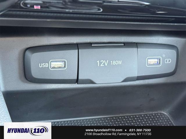 Photo of 2024 Shimmering Silver Hyundai TUCSON