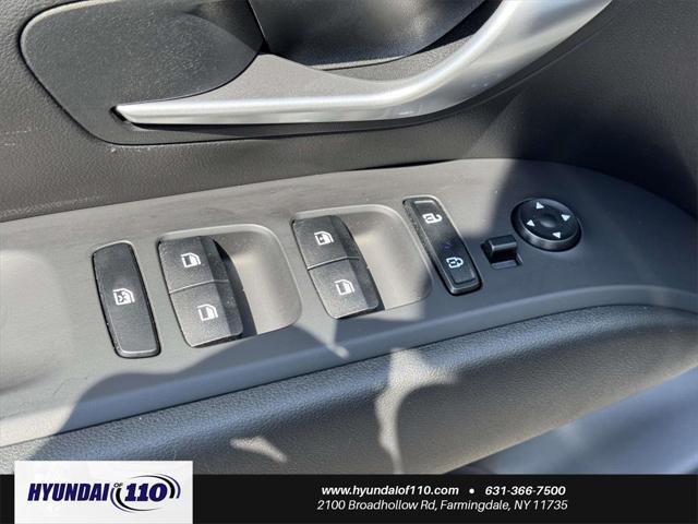 Photo of 2024 Shimmering Silver Hyundai TUCSON