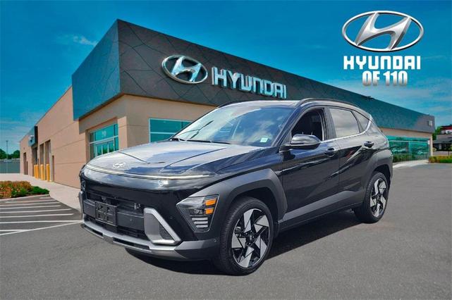 Photo of 2025 Abyss Black Pearl Hyundai KONA