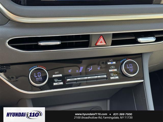 Photo of 2023 Carbon Blue Hyundai SONATA