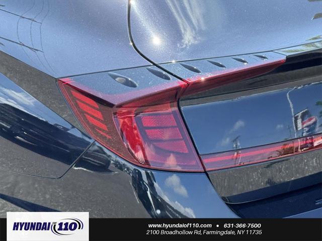 Photo of 2023 Carbon Blue Hyundai SONATA