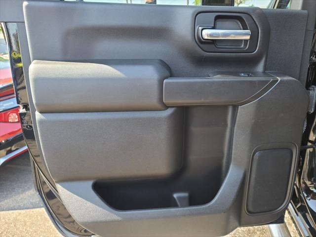 Photo of 2021 Black Chevrolet Silverado 3500