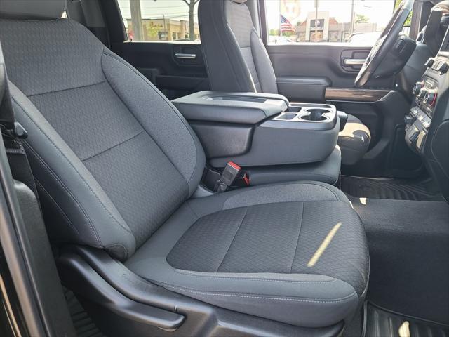 Photo of 2021 Black Chevrolet Silverado 3500