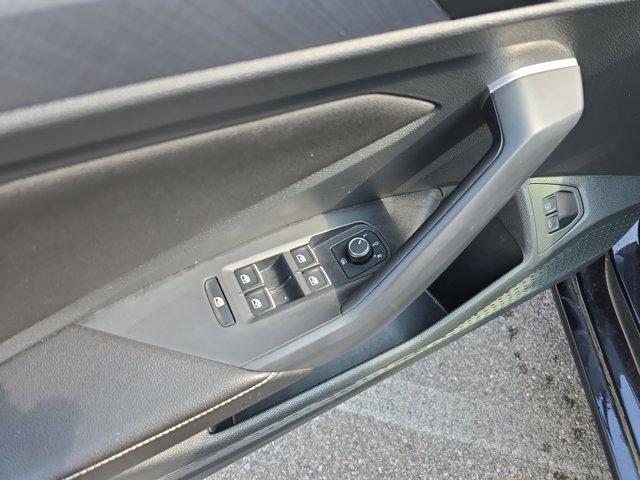 Photo of 2024 Deep Black Pearl Volkswagen Jetta