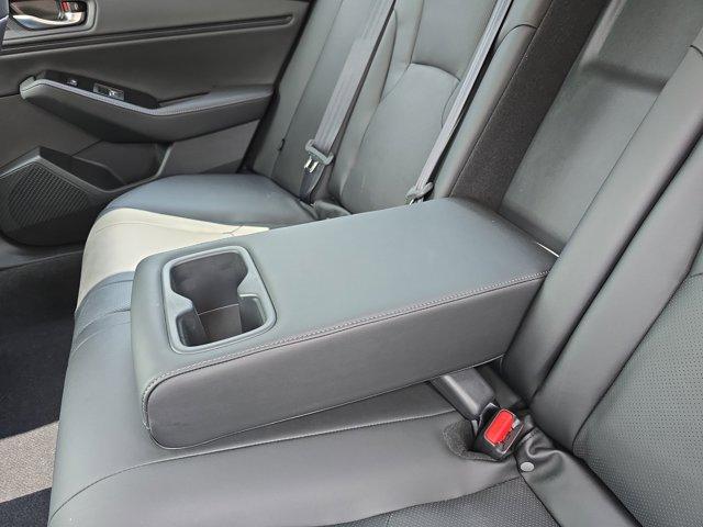 Photo of 2024 Platinum White Pearl Honda Accord Hybrid